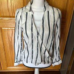NWT Francesca’s Blue Rain Long Sleeved Striped Blouse, Size Medium